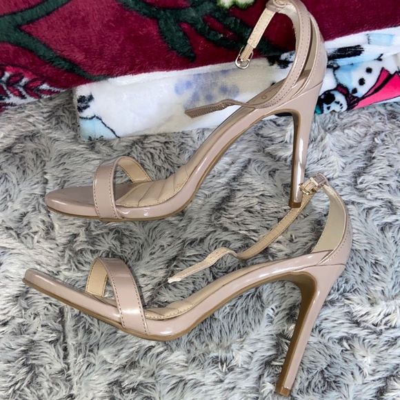 🛍️last call or donating🛍️Lulus Elise sz 8 tan patent sandal heels tan/blush - Picture 4 of 10